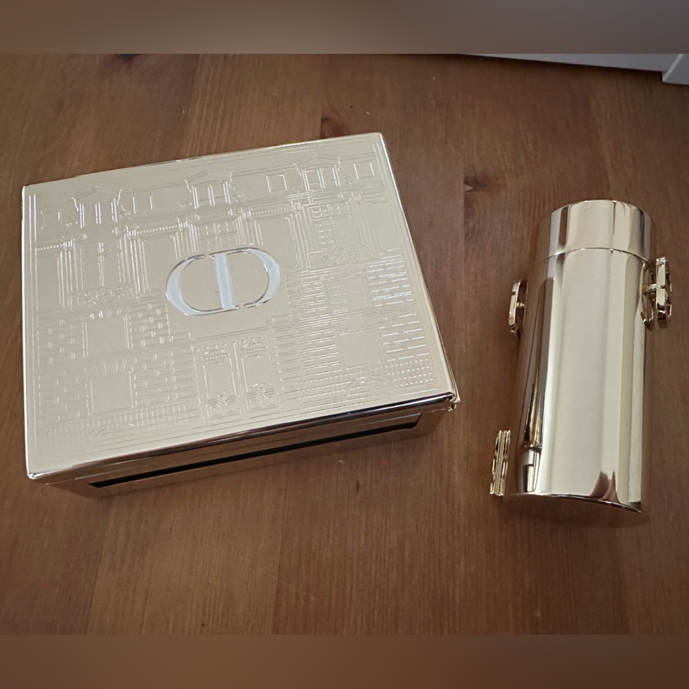 DIOR Rouge Dior Minaudiere - The Atelier of Dreams Limited Edition Clutch Bag - Picture 8 of 14